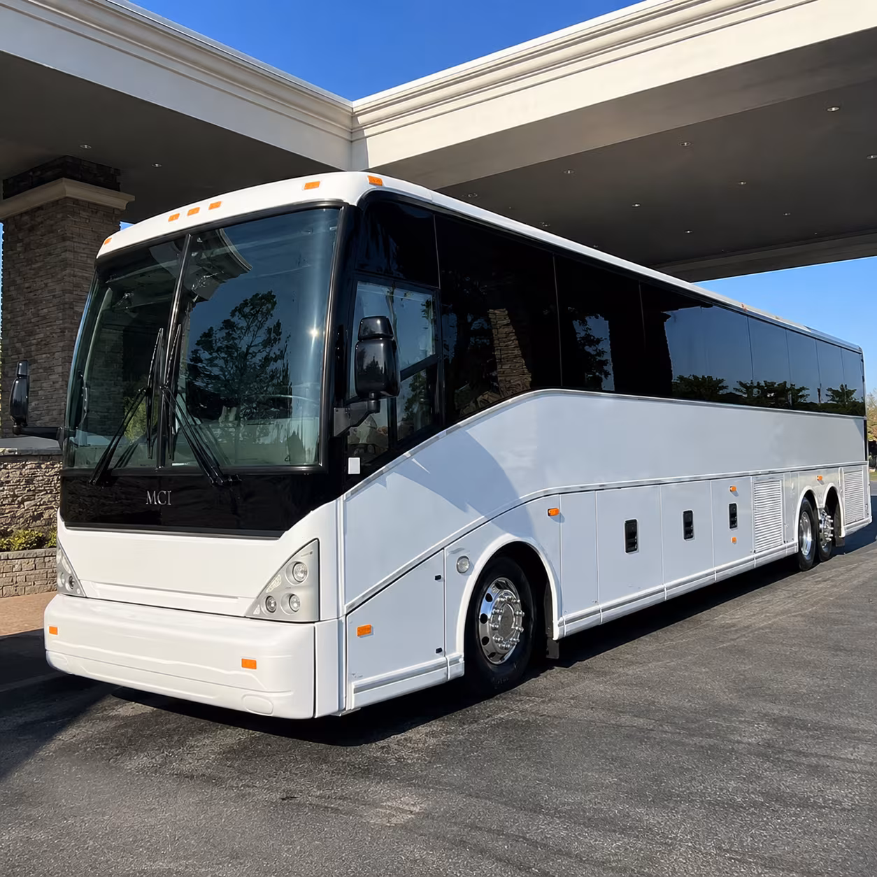 bus rental options for fort pierce trips