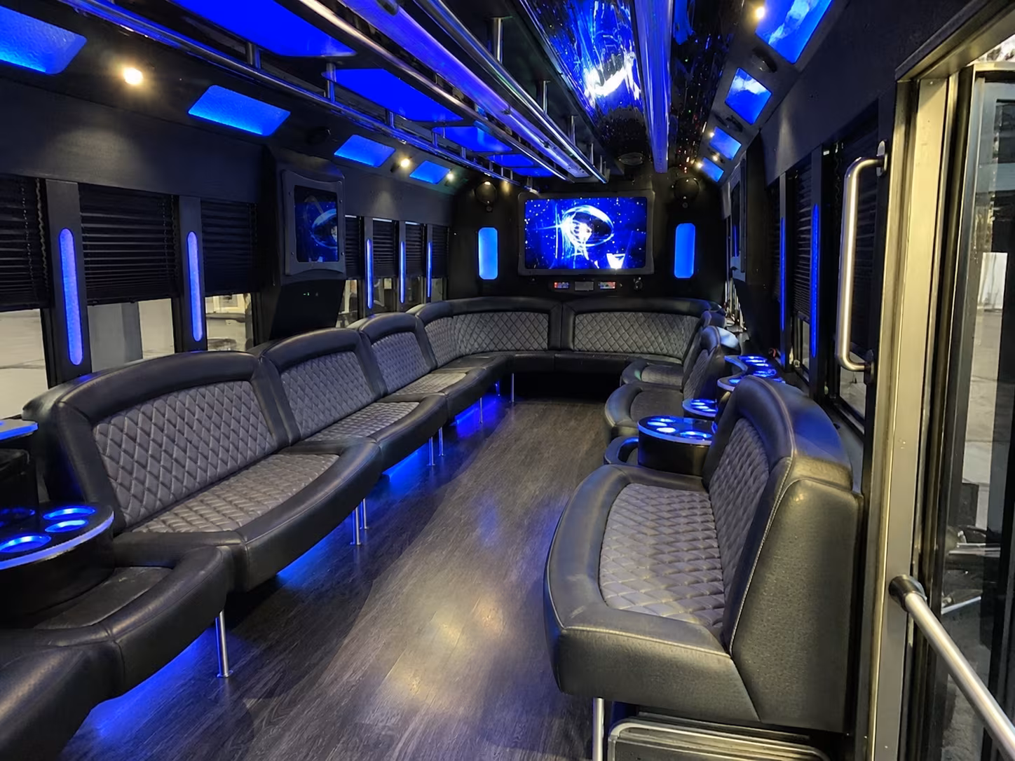 fort pierce 28 passenger party bus interior